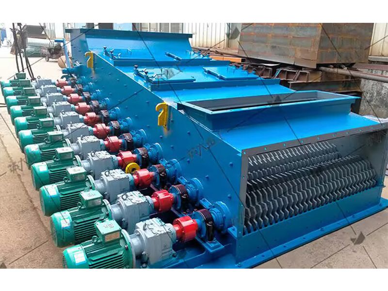 重型板式給料機與泥石分離機在砂石骨料生產線中的配置方案